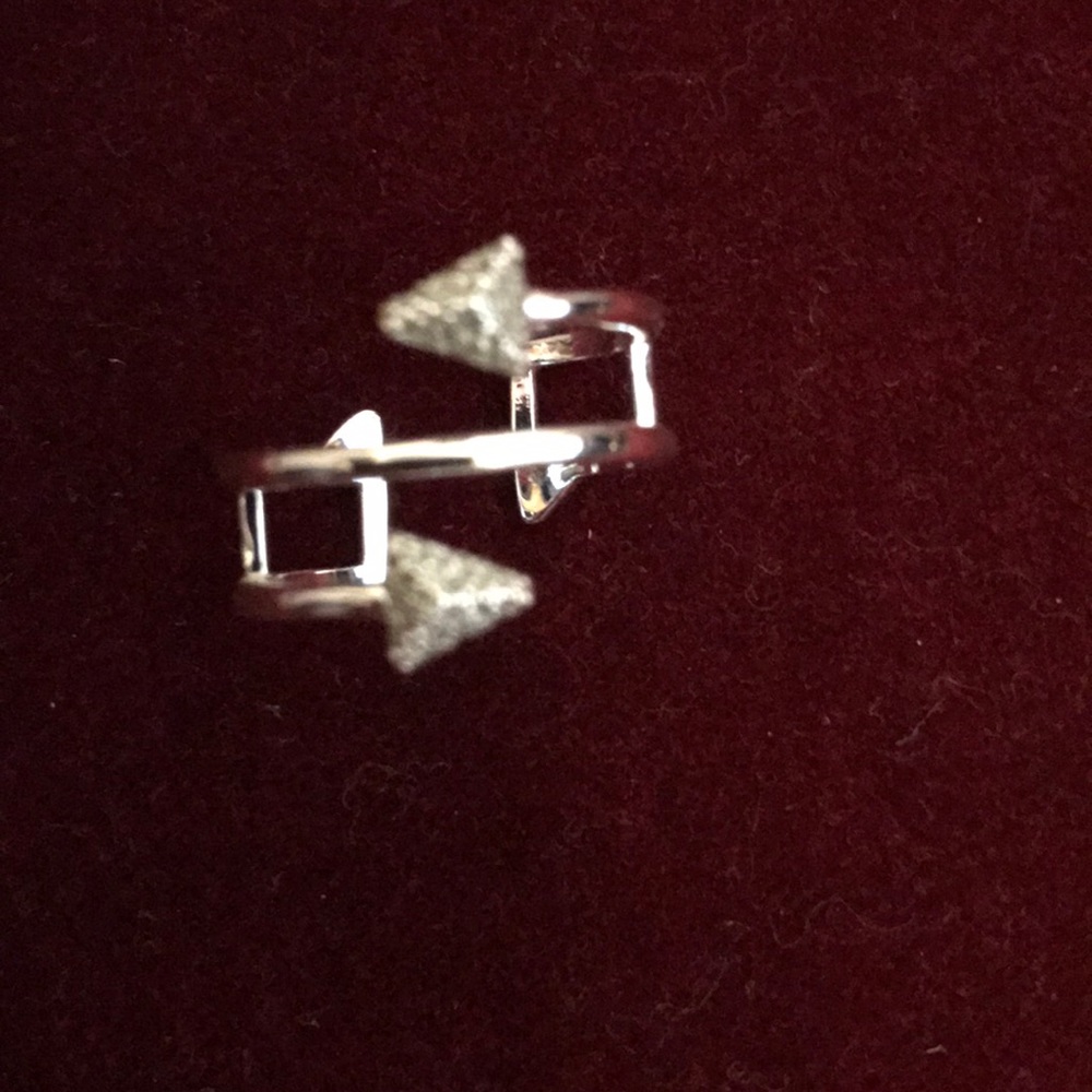 Silver adjustable size small medium ring